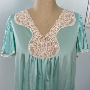 Vanity Fair Nightgown with Lacey VINTAGE V Neck Short Sleeve